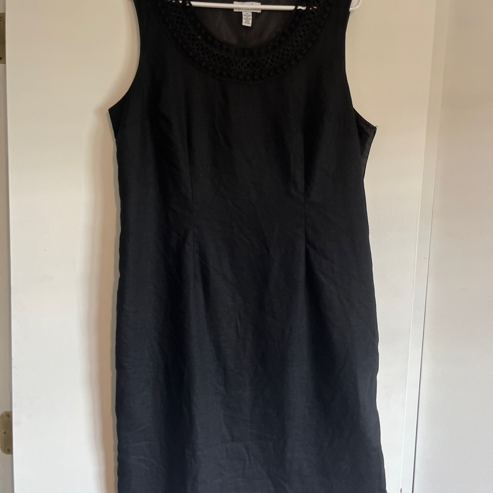 Kim Rogers Elegant Black Mini Dress